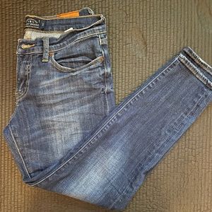 Lucky brand straight leg jean